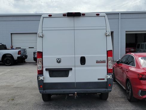Used 2014 RAM ProMaster 2500 w/ Interior Convenience Group FWD image 6