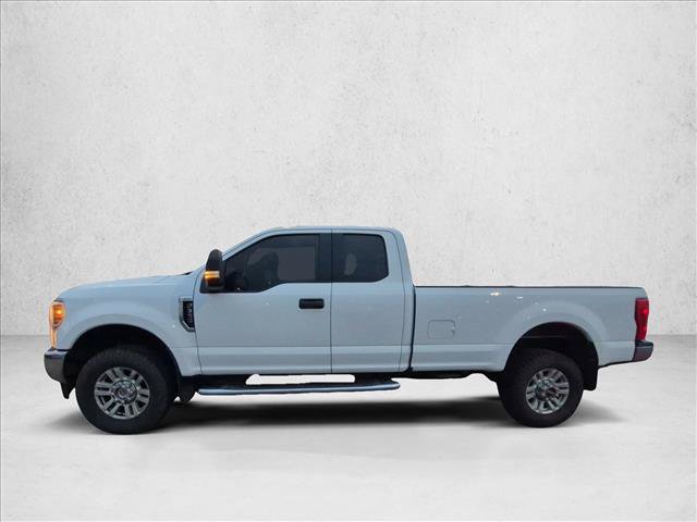 Used 2019 Ford F350 XLT w/ FX4 Off-Road Package AWD/4WD image 8