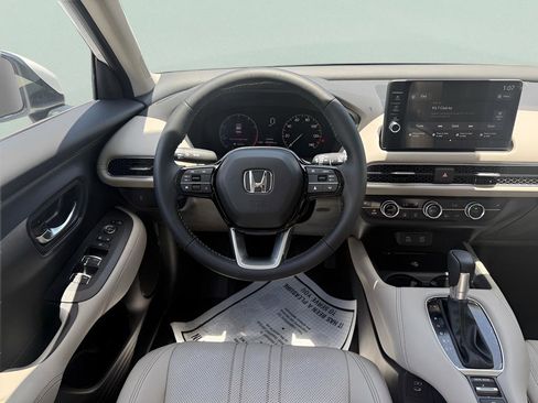 New 2026 Honda HR-V EX-L image 15