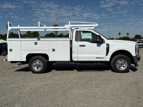 New 2026 Ford F350 XL w/ XL Chrome Package AWD/4WD image 3