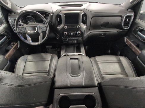 Used 2021 GMC Sierra 2500 Denali w/ Denali Black Diamond Edition AWD/4WD image 6