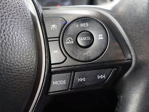 Used 2024 Toyota Corolla SE w/ SE Premium Package FWD image 18