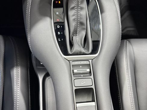 Used 2023 Honda HR-V EX-L image 41