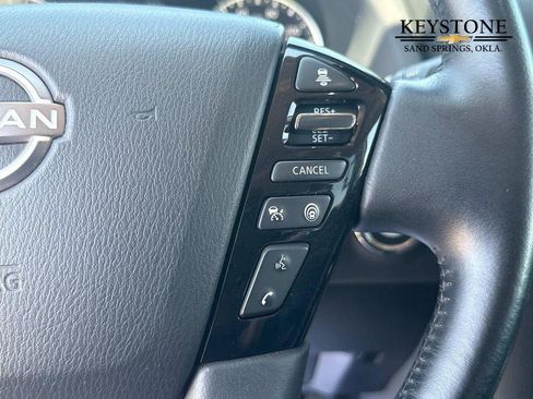 Used 2023 Nissan Armada SL w/ Captain's Chairs Package image 18