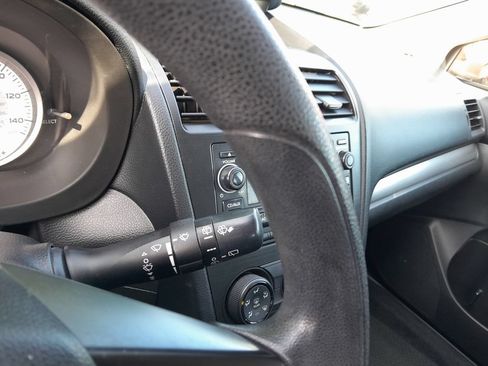 Used 2013 Subaru Impreza 2.0i AWD/4WD image 20