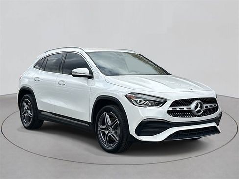 Certified 2022 Mercedes-Benz GLA 250 4MATIC image 6