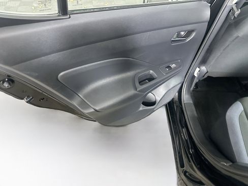 Used 2025 Nissan Versa SV FWD image 24