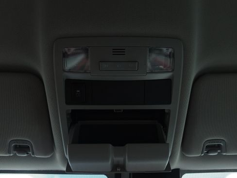 Used 2019 Toyota Tacoma SR5 RWD image 24