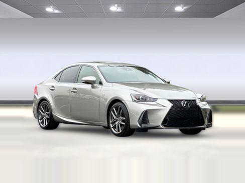 Used 2019 Lexus IS 350 F Sport w/ F Sport Package RWD image 6