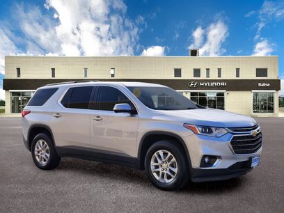 Used 2020 Chevrolet Traverse LT w/ Driver Confidence II Package