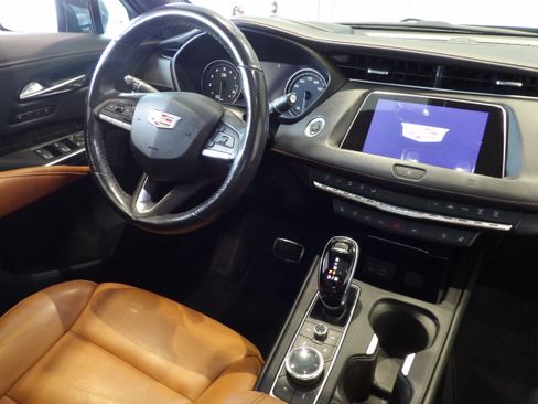 Used 2021 Cadillac XT4 Sport image 26