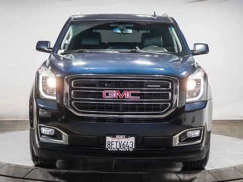 Used 2018 GMC Yukon SLE image 2