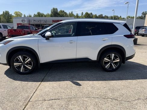 Used 2024 Nissan Rogue SL w/ SL Premium Package AWD/4WD image 6