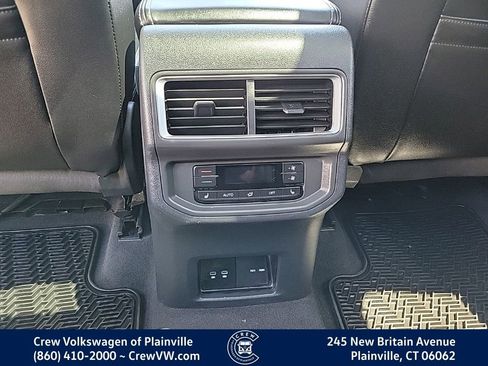 Used 2024 Volkswagen Atlas SEL AWD/4WD image 53