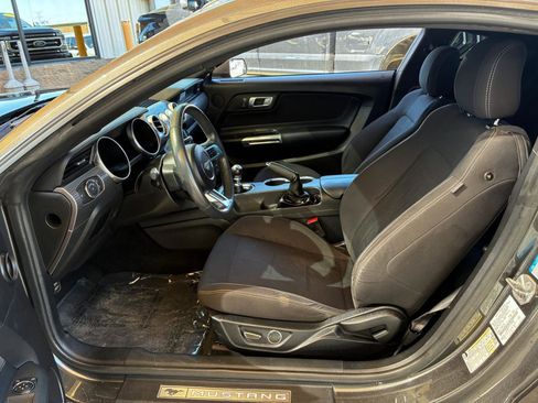 Used 2018 Ford Mustang GT w/ GT Performance Package image 11