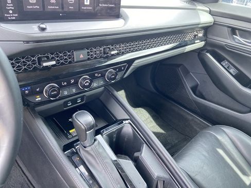 Used 2023 Honda Accord Touring image 38
