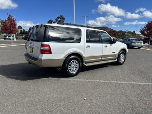 Used 2011 Ford Expedition EL XLT w/ 201A Rapid Spec Order Code image 3