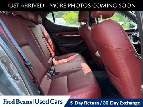 Used 2023 MAZDA MAZDA3 Hatchback w/Premium Plus Pkg AWD/4WD image 16