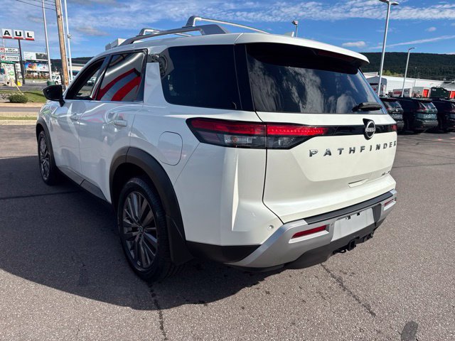 Certified 2023 Nissan Pathfinder SL w/ SL Premium Package AWD/4WD image 8