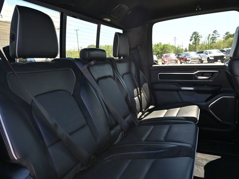 Used 2025 RAM 1500 Laramie AWD/4WD image 29