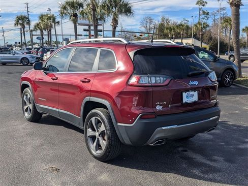 Used 2019 Jeep Cherokee Limited image 8