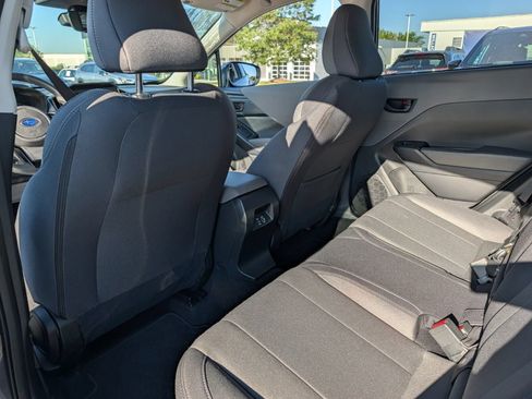 Certified 2025 Subaru Crosstrek 2.5i Premium AWD/4WD image 17