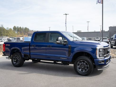New 2026 Ford F250 XL w/ STX Appearance Package AWD/4WD image 12