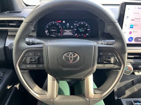 Used 2026 Toyota Tacoma TRD Sport RWD image 14