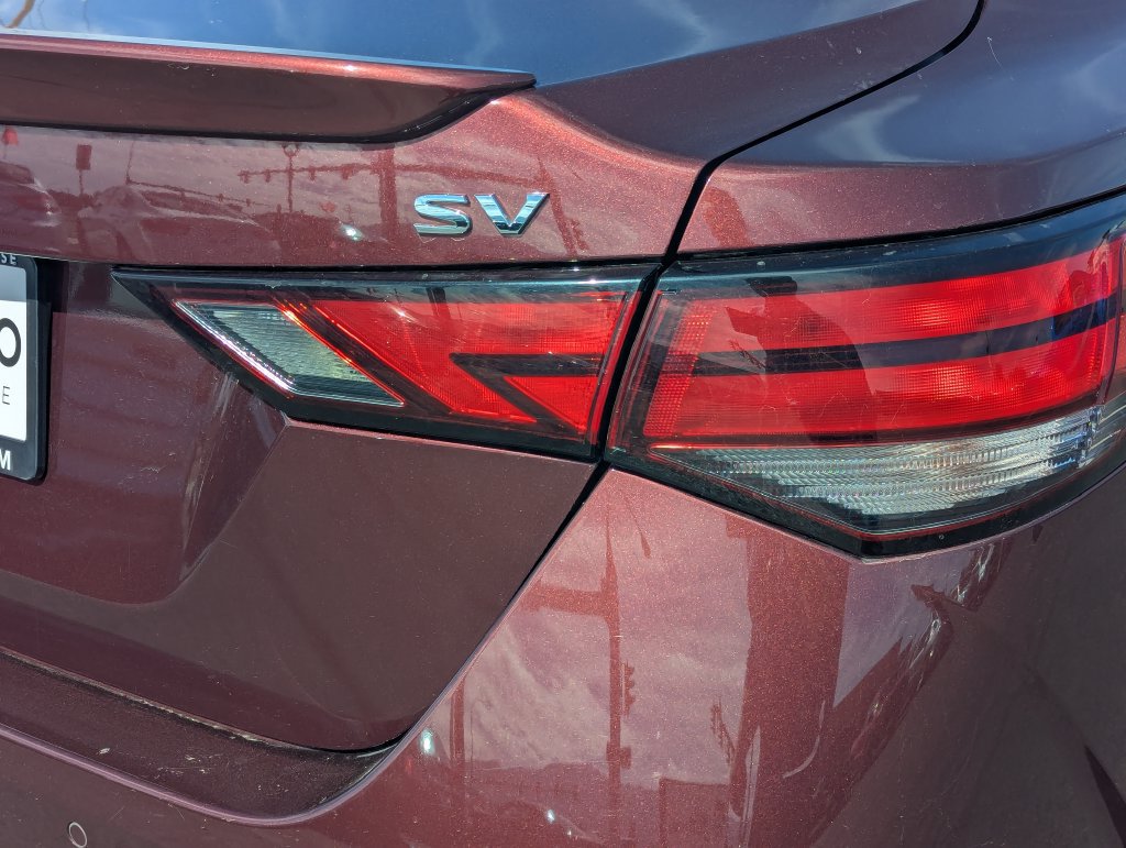 Used 2020 Nissan Sentra SV FWD image 6