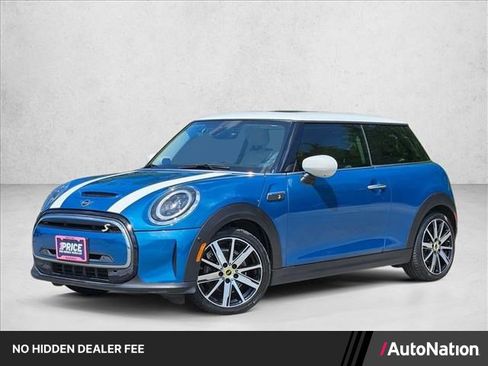 Used 2024 MINI Cooper SE FWD image 1