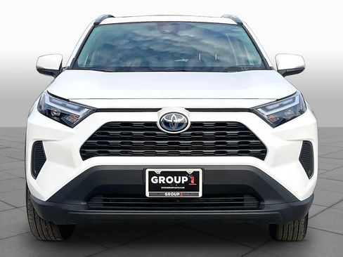 Used 2024 Toyota RAV4 XLE w/ Convenience Package AWD/4WD image 4