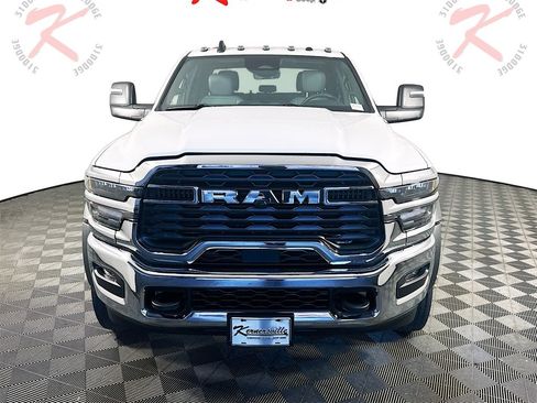New 2026 RAM 5500 Tradesman w/ Chrome Appearance Group image 2