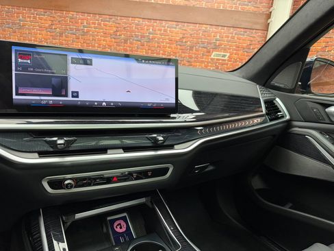 Used 2027 BMW X7 xDrive40i w/ M Sport Package AWD/4WD image 19