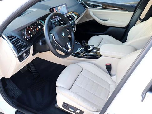 Used 2019 BMW X3 sDrive30i w/ Premium Package image 10