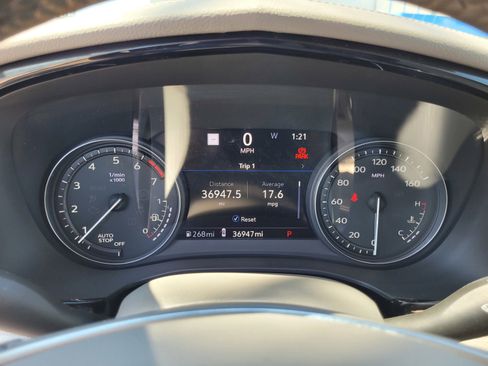 Certified 2023 Cadillac XT5 Premium Luxury w/ Technology Package FWD image 22