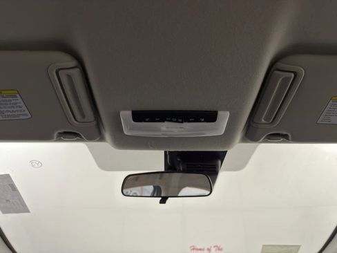 New 2025 Nissan Versa SV w/ Trunk Package image 21