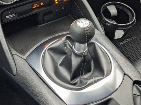 Used 2022 MAZDA MX-5 Miata RF Grand Touring w/ Weather Package image 15