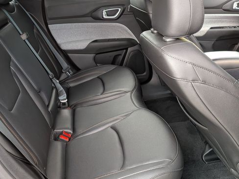 Certified 2024 Jeep Compass Latitude w/ Sun and Sound Group image 35