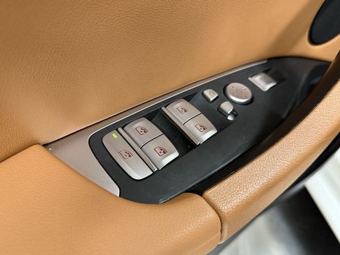 Used 2024 BMW X3 sDrive30i w/ Premium Package RWD image 12