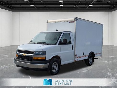 Used 2022 Chevrolet Express 3500 w/ Power Convenience Package image 1