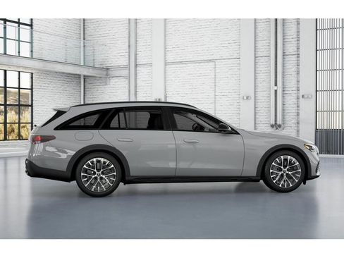 New 2025 Mercedes-Benz E 450 4MATIC All-Terrain Wagon image 17