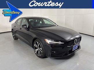 Used 2024 Volvo S60 B5 Core video 1