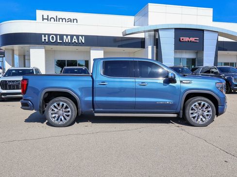 Certified 2024 GMC Sierra 1500 Denali w/ Denali Reserve Package AWD/4WD image 2