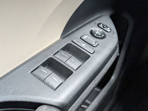 Used 2017 Honda Civic LX image 16