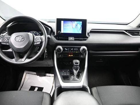 Used 2024 Toyota RAV4 LE AWD/4WD image 31