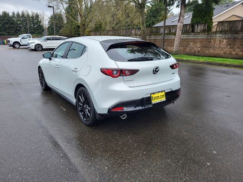 Used 2025 MAZDA MAZDA3 s Sport FWD image 3