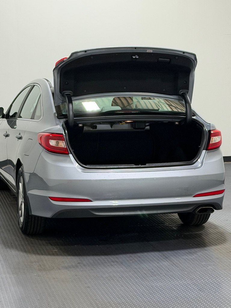 Used 2015 Hyundai Sonata ECO FWD image 12
