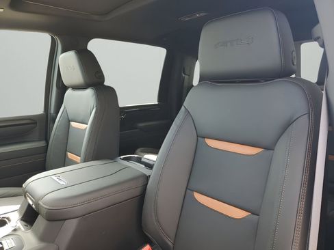 New 2026 GMC Sierra 2500 AT4 w/ AT4 Premium Plus Package image 29