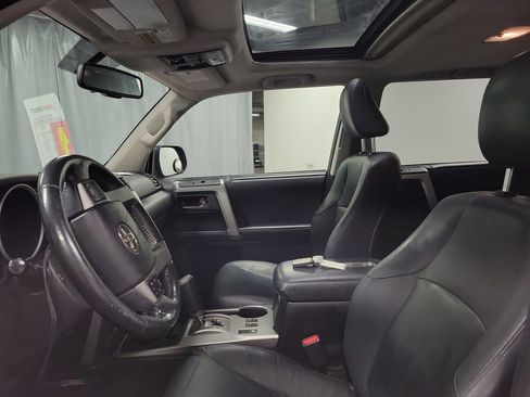 Used 2011 Toyota 4Runner Limited AWD/4WD image 12