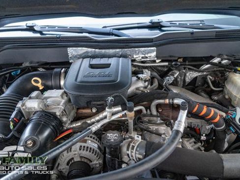 Used 2015 Chevrolet Silverado 2500 LT w/ LT Convenience Package AWD/4WD image 15